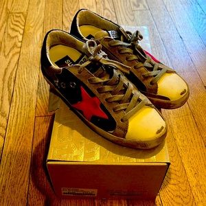 Golden Goose Sneakers.